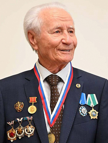 08 октября 2024 года исполнилось 90 лет Яковлеву Виктору Леонтьевичу – выдающемуся российскому ученому в области горной науки